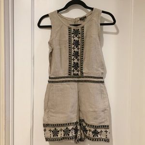 Ann Taylor linen romper. Size 0P
